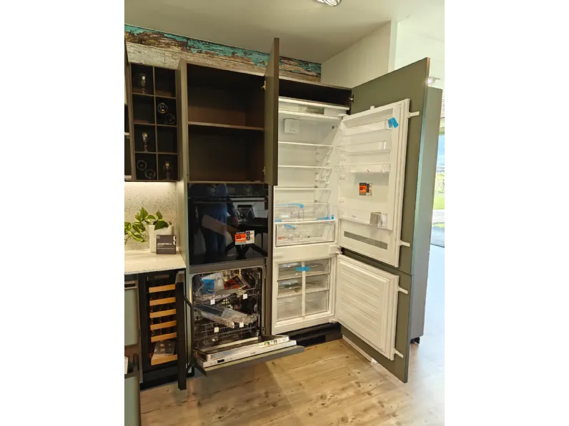 Cucina lineare in laminato opaco altri colori Jeometrica a prezzo scontato