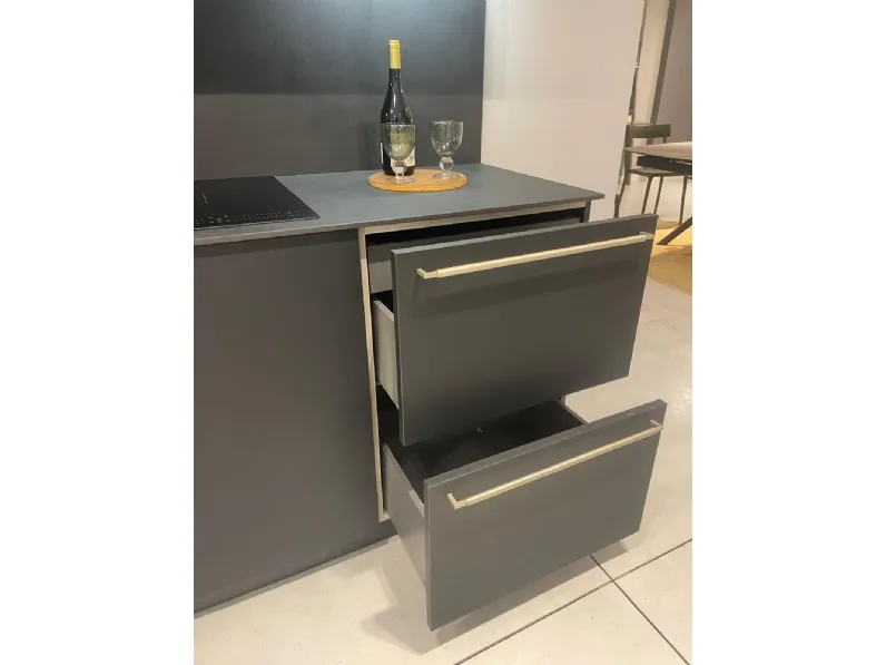 Cucina a prezzo ribassato lineare design Musa Scavolini