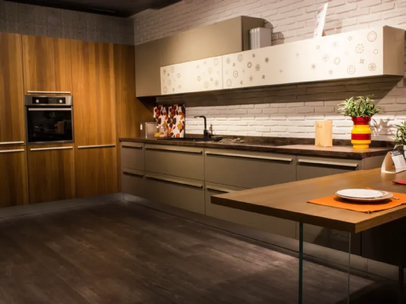 Cucina altri colori moderna ad angolo Clover bridge Lube cucine in Offerta Outlet