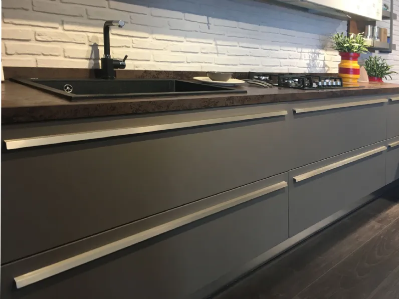 Cucina altri colori moderna ad angolo Clover bridge Lube cucine in Offerta Outlet