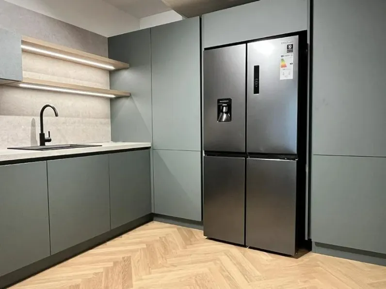 Cucina moderna ad angolo Young Stosa a prezzo scontato