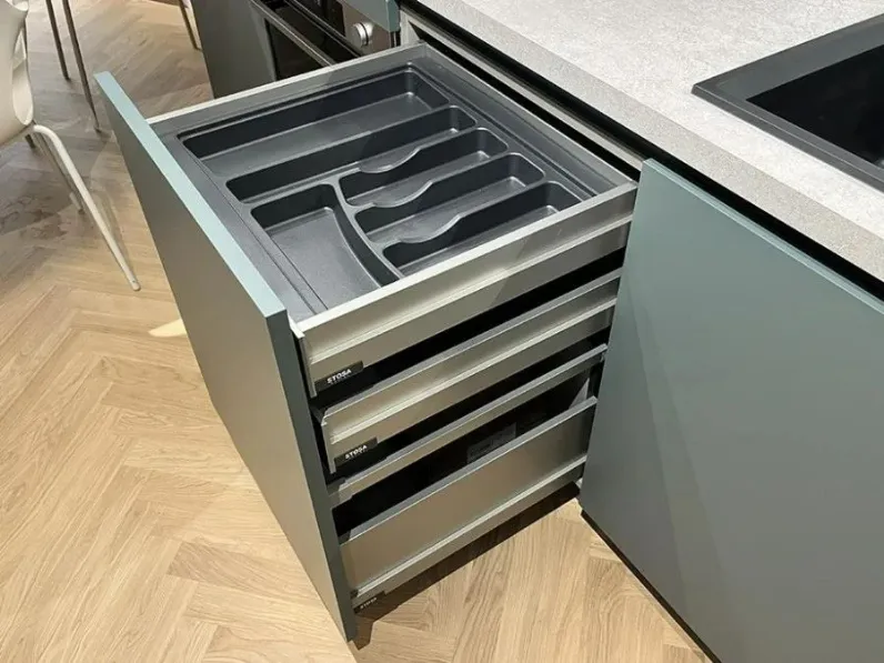 Cucina moderna ad angolo Young Stosa a prezzo scontato