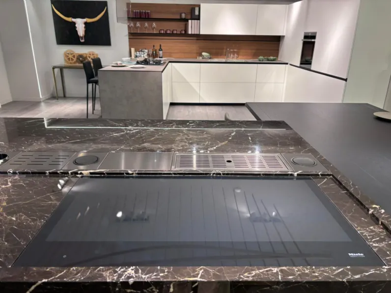Cucina altri colori moderna Convivium Arclinea in Offerta Outlet 