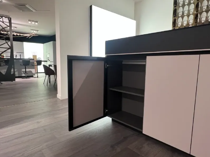 Cucina a PREZZI OUTLET in hpl Valcucine -40%