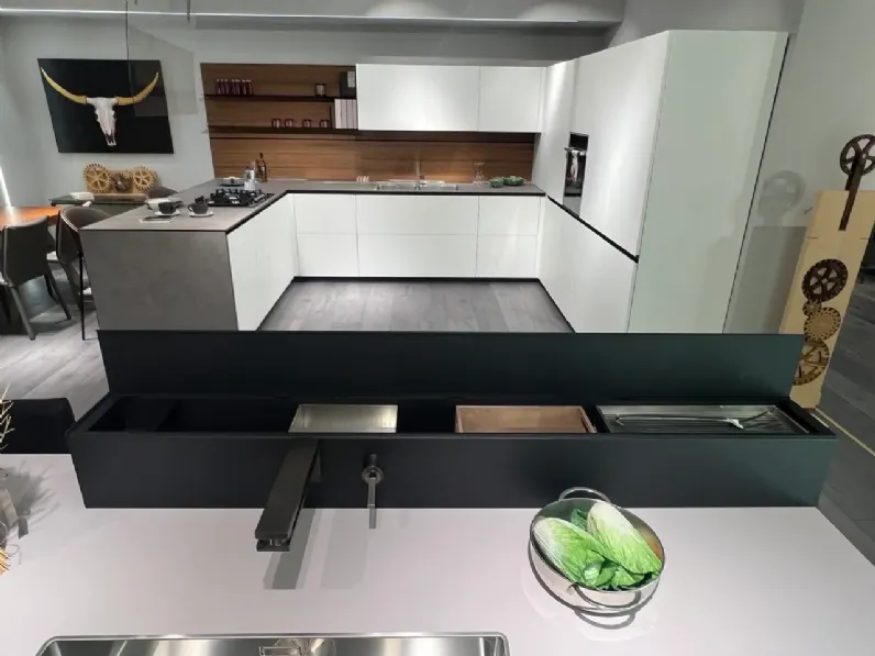 Cucina a PREZZI OUTLET in hpl Valcucine -40%