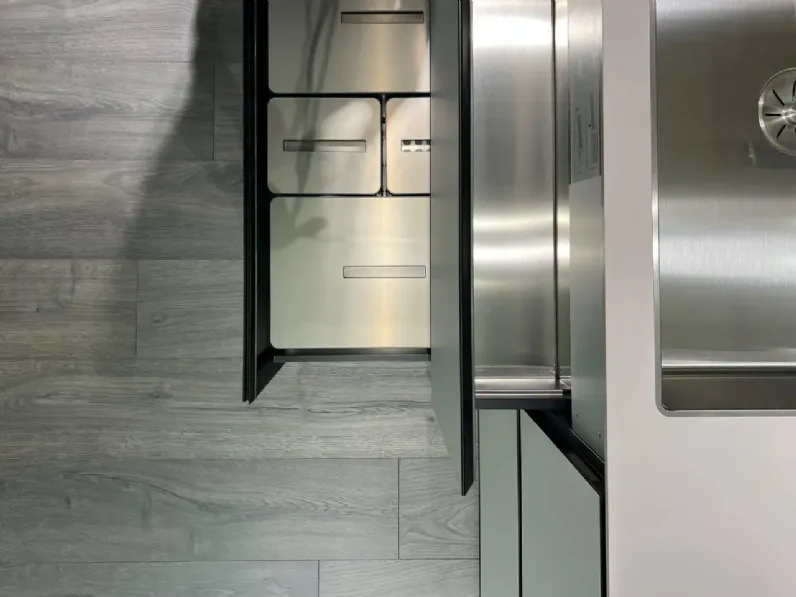 Cucina a PREZZI OUTLET in hpl Valcucine -40%