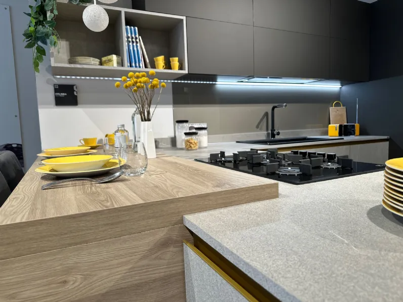 Cucina Delinea con penisola Scavolini con un ribasso imperdibile