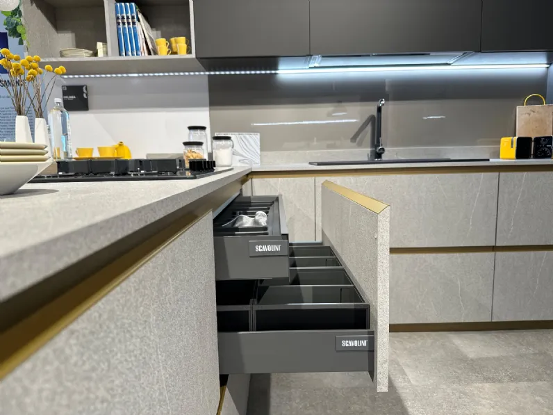 Cucina Delinea con penisola Scavolini con un ribasso imperdibile