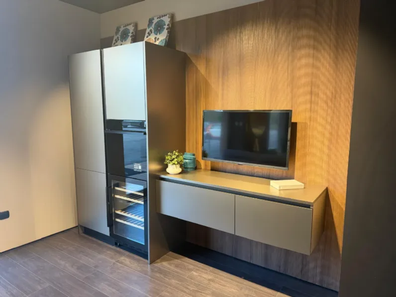 Cucina a prezzo ribassato lineare moderna Immagina neck cannettata Lube cucine