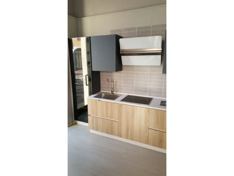 Cucina lineare Dibiesse Lesmo gola SCONTATA 40%