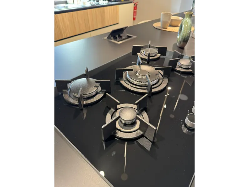 Cucina Infinity design antracite Stosa con isola scontata 45%