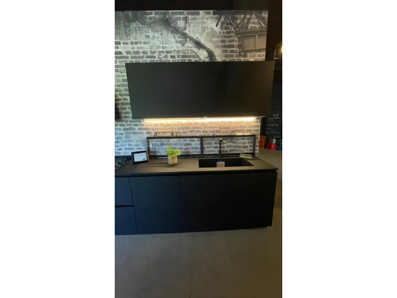 Cucina con penisola in hpl altri colori Lab 13 acuta fenix a prezzo ribassato