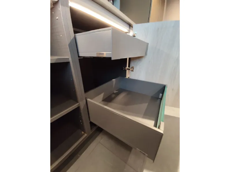 Cucina a PREZZI OUTLET in laminato materico Aran -70%