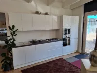 Cucina Aran moderna lineare bianca in laminato opaco Candida