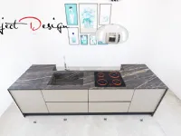 Cucina a prezzo ribassato con isola design Kali  Arredo3