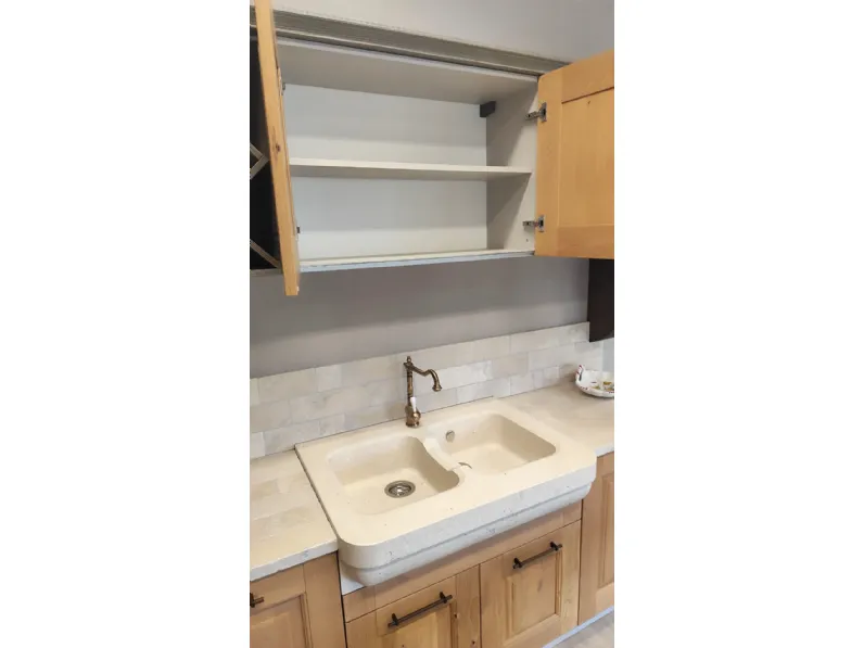 Cucina rovere chiaro country con isola Arrex Carola a soli 11000 Euro