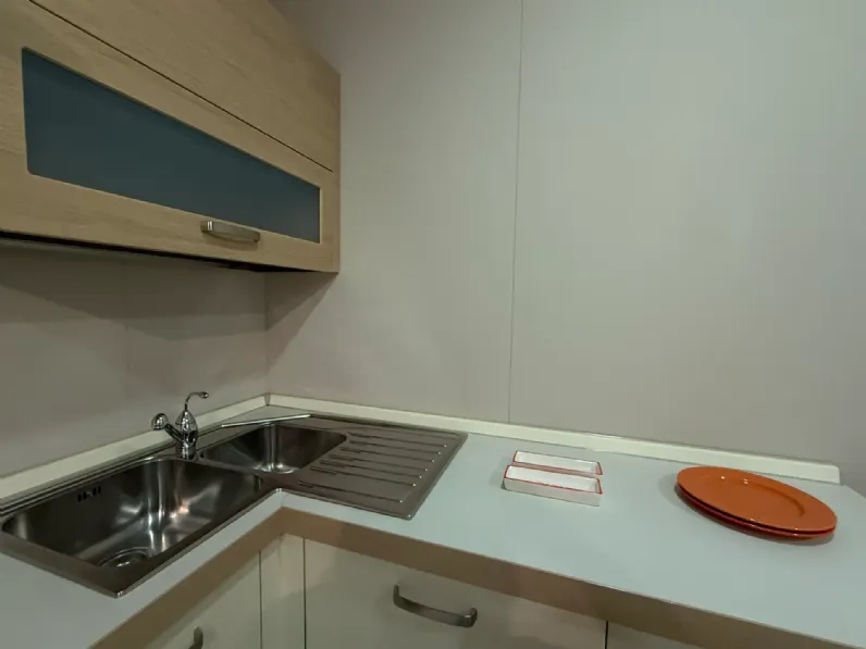Cucina ad angolo in laminato materico rovere chiaro Papavero  a prezzo ribassato