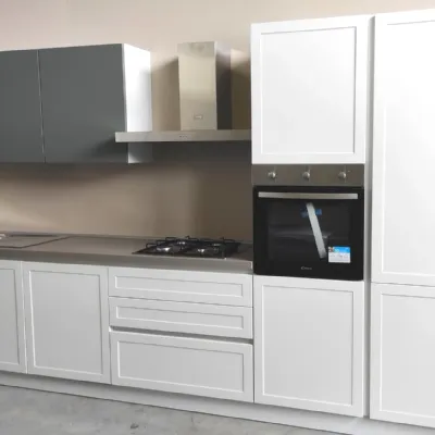 Cucina lineare moderna bianca Evo cucine Bali a soli 2750