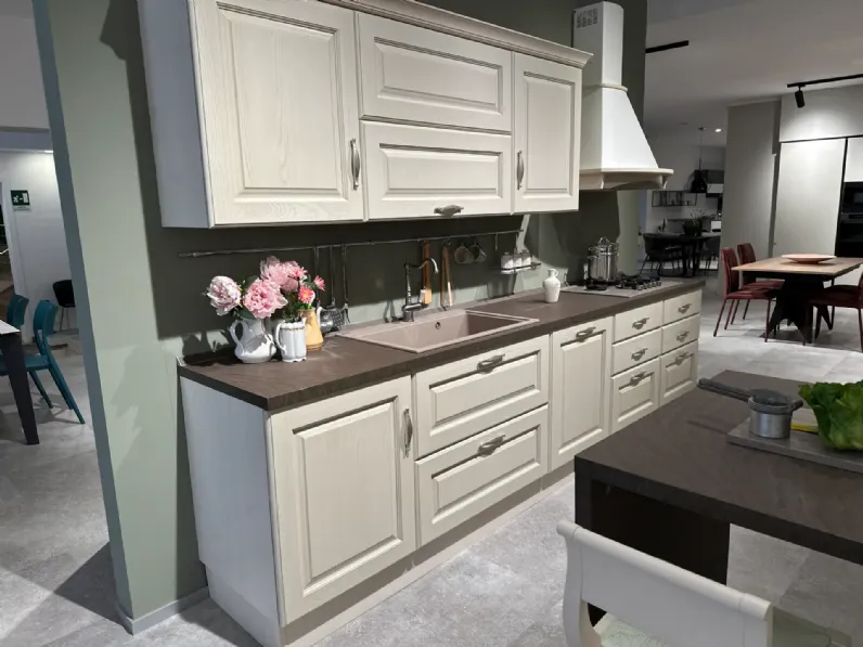 Cucina con penisola in legno a prezzo ribassato 51%