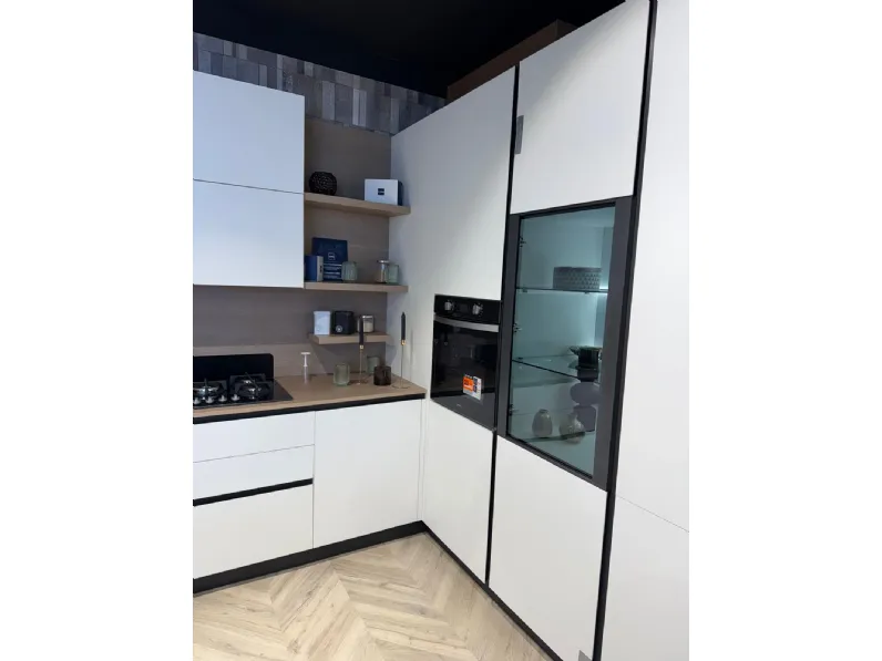 Cucina bianca design ad angolo Stosa Young a soli 8400€