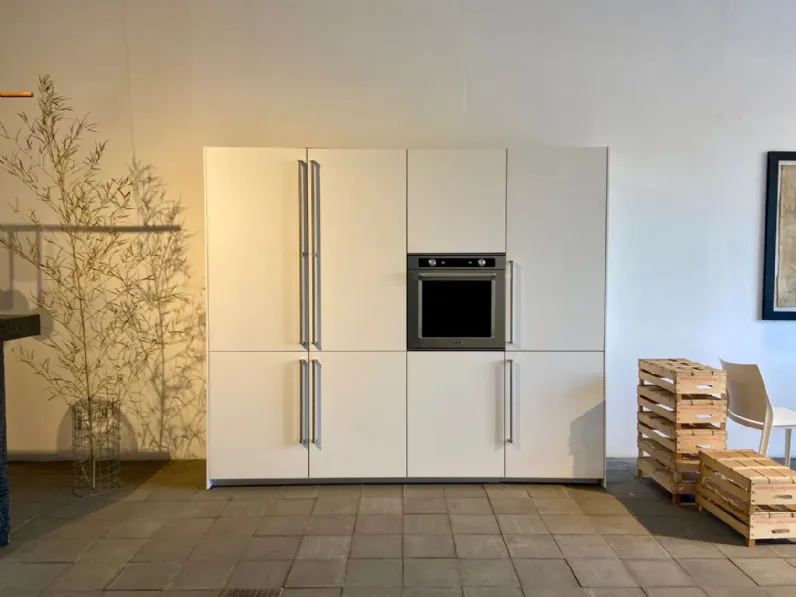 Cucina bianca design lineare Cucina skill Modulnova a soli 13500 Euro