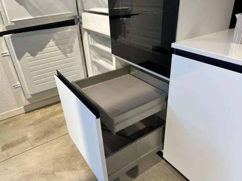 Cucina bianca moderna ad angolo Stosa Infinty a soli 12500 Euro
