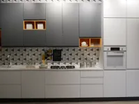 Cucina bianca moderna lineare Luna Mobilturi scontata