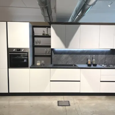 Cucina Mobilturi moderna lineare bianca in laccata opaco Mobilturi pop