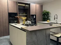 Cucina tortora design con isola Bluna Binova a soli 21900 Euro