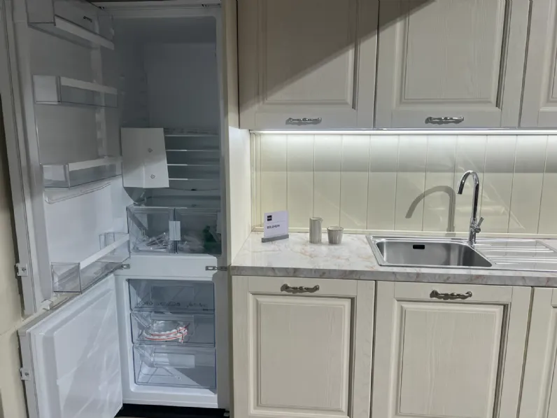 Cucina lineare in legno a prezzo scontato 51%