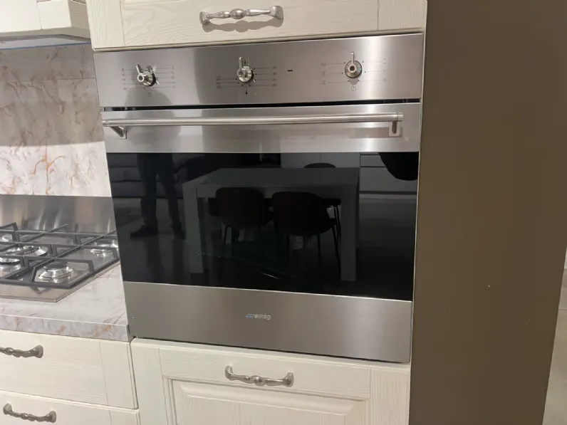 Cucina lineare in legno a prezzo scontato 51%
