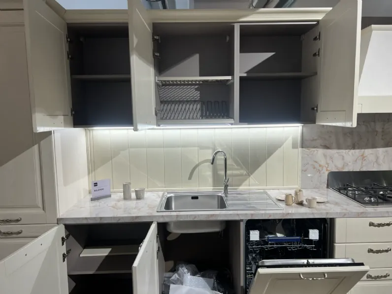 Cucina lineare in legno a prezzo scontato 51%