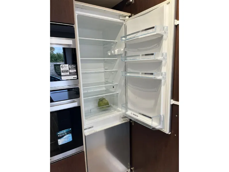 Cucina tortora moderna con isola Carattere Scavolini a soli 13750 Euro