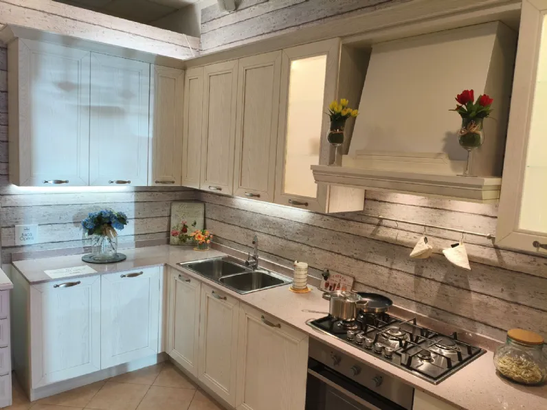 Cucina modello Cucina opera Arredo3 PREZZO SCONTATO 50%