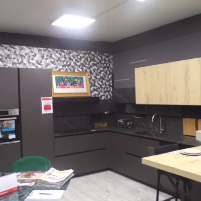 Cucina grigia design con penisola Mobilegno Cloe a soli 5990 Euro