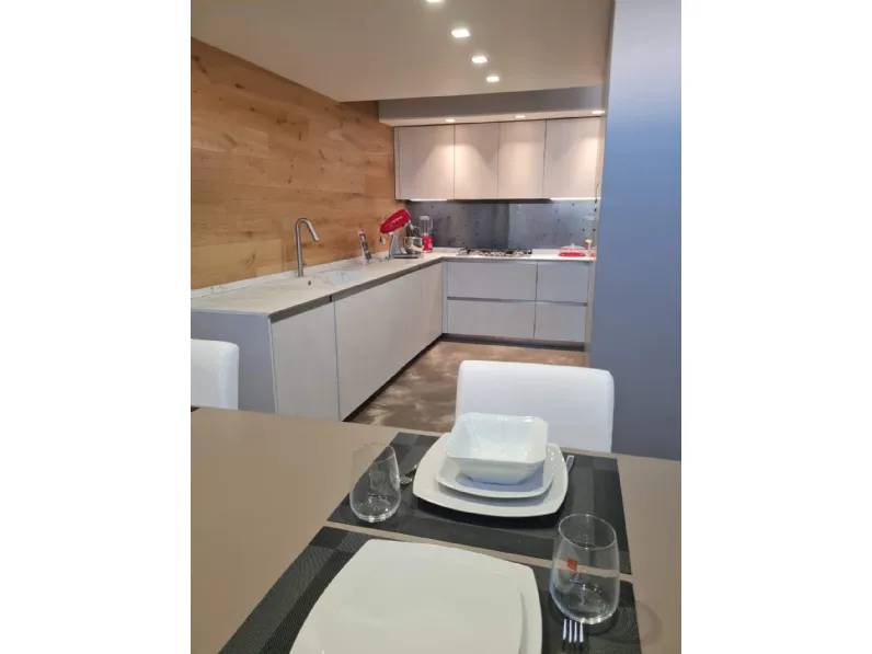 Cucina con isola design altri colori Euromobil Cucina euromobil laincube top dekton a soli 13000€