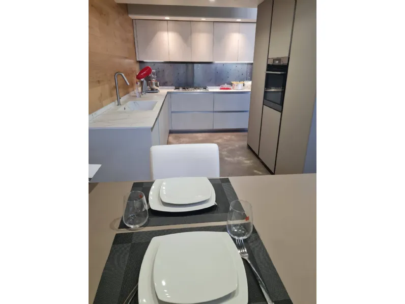 Cucina con isola design altri colori Euromobil Cucina euromobil laincube top dekton a soli 13000€