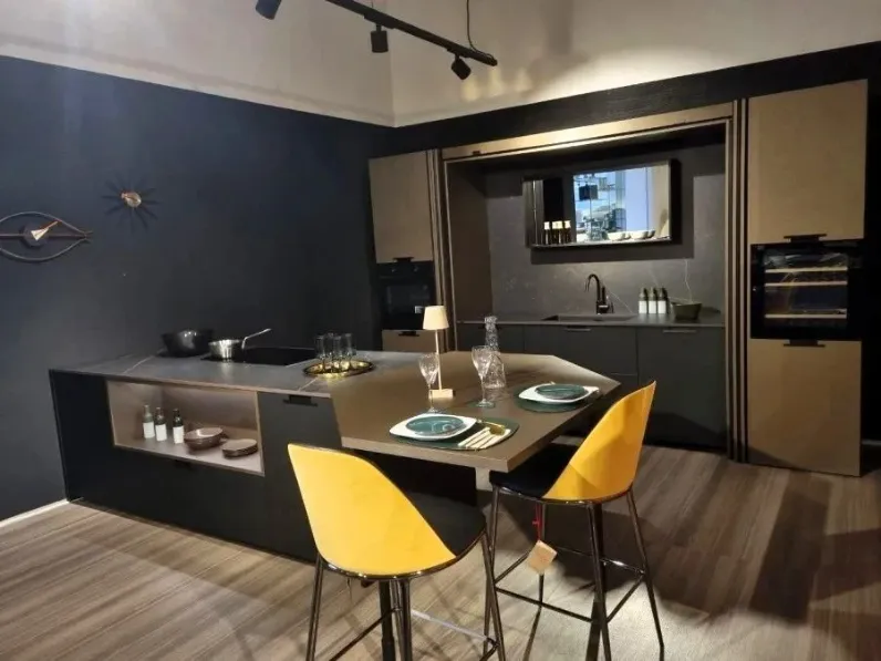 Cucina con isola Cesar maxima 2.2 SCONTATA 42%