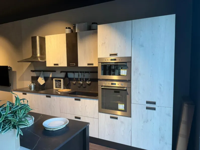 Cucina Creo design con isola altri colori in melaminico Kyra