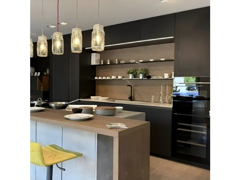 Cucina antracite moderna con isola Aliant Stosa a soli 21800 Euro