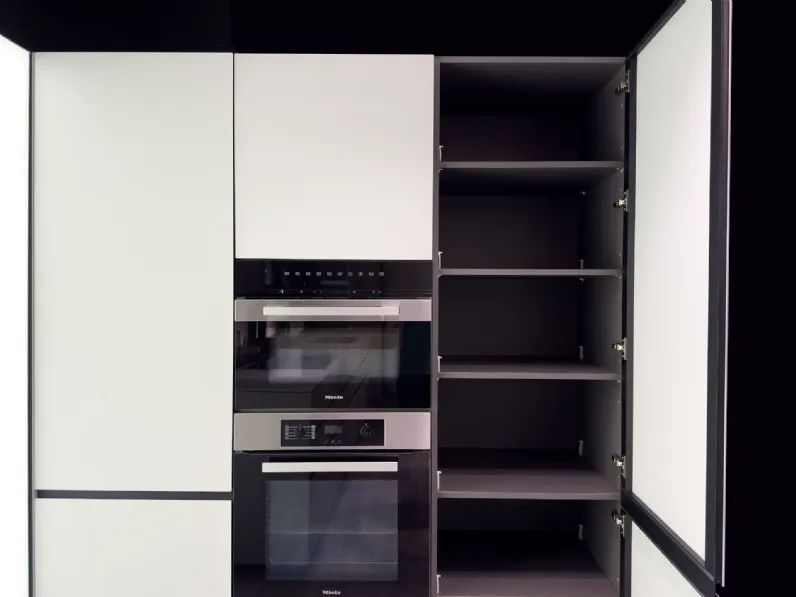 Richiedi il prezzo: cucina grigia design Artematica vitrum di Valcucine in Offerta Outlet 
