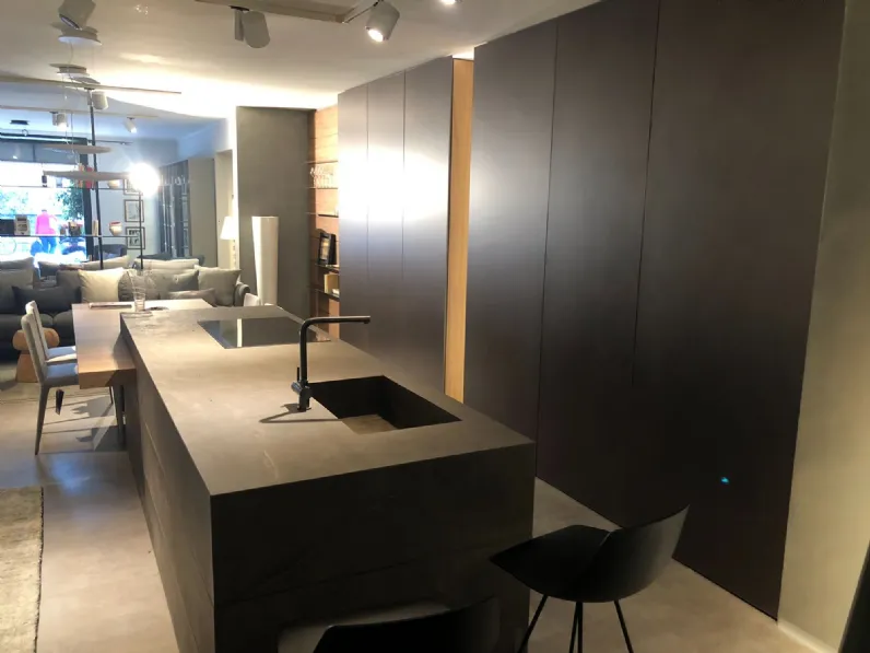 Cucina altri colori design con isola Modulnova Skill gres - blade a soli 33000€
