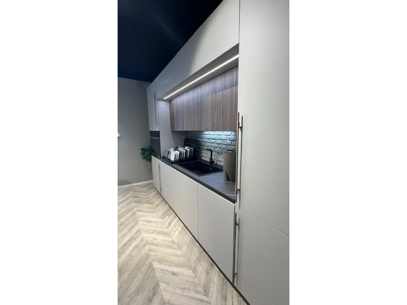 Cucina a PREZZI OUTLET in laminato materico Stosa -40%