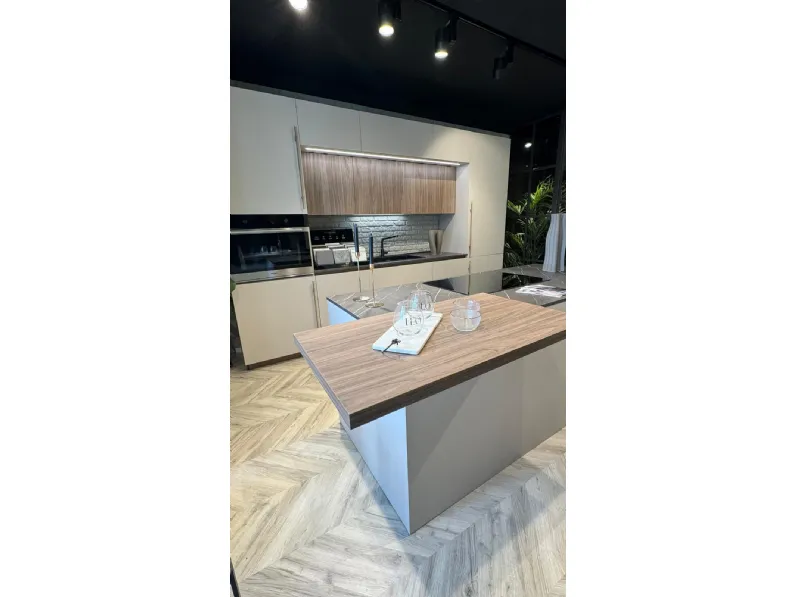 Cucina a PREZZI OUTLET in laminato materico Stosa -40%