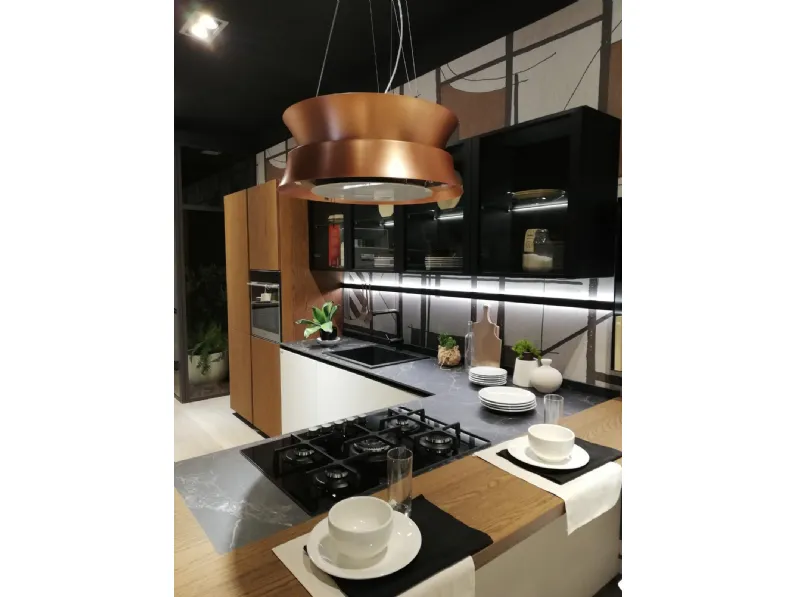 Cucina altri colori moderna con penisola Immagina wood Lube cucine a soli 12950 Euro