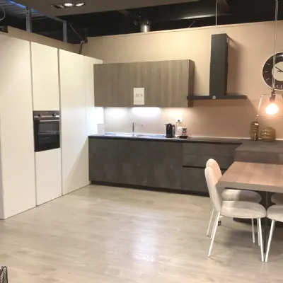 Cucina modello Cucina angolare con penisola  Arrital PREZZO SCONTATO 50%