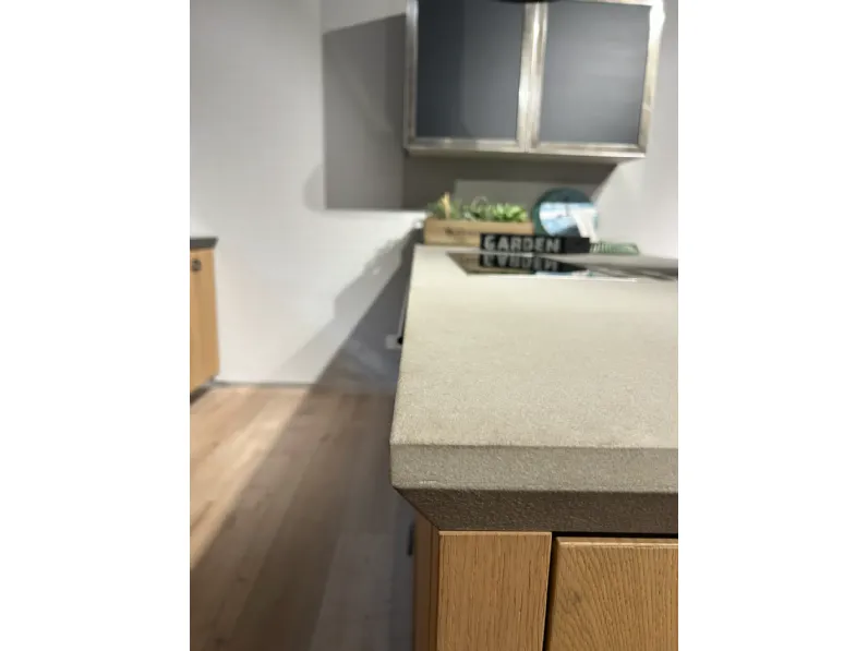 Cucina a prezzo scontato con penisola industriale Diesel Scavolini