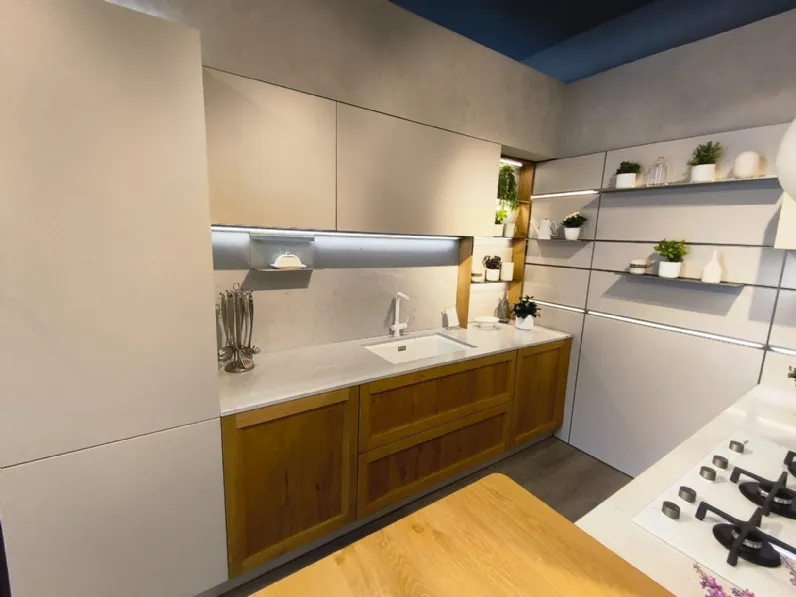 Cucina Milano americana rovere chiaro Veneta Cucine con penisola scontata 53%