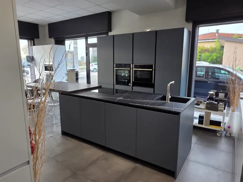 Cucina con isola design grigia Copat cucine Copatlife a soli 16585 Euro