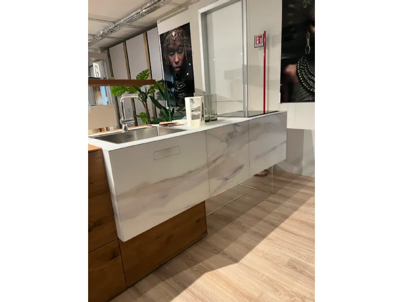 Cucina con isola Lago Cucina 36e8 SCONTATA 63%